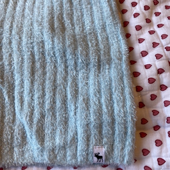 Baby blue Abercrombie kids fuzzy cardigan - Picture 3 of 4